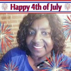 Meet your Posher, Eva